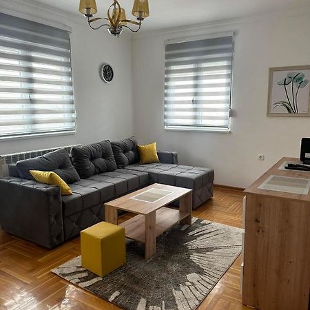Port 2 Apartment Belgrade Luaran gambar