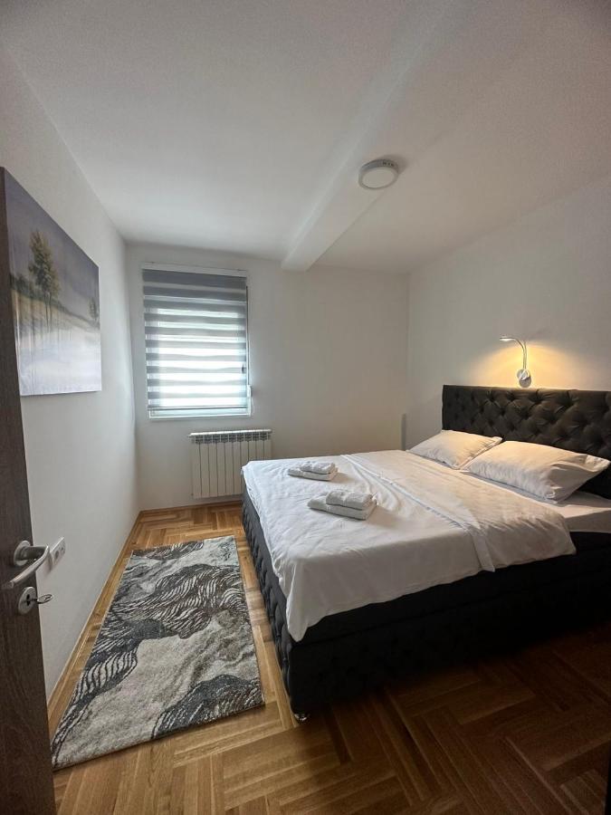 Port 2 Apartment Belgrade Luaran gambar